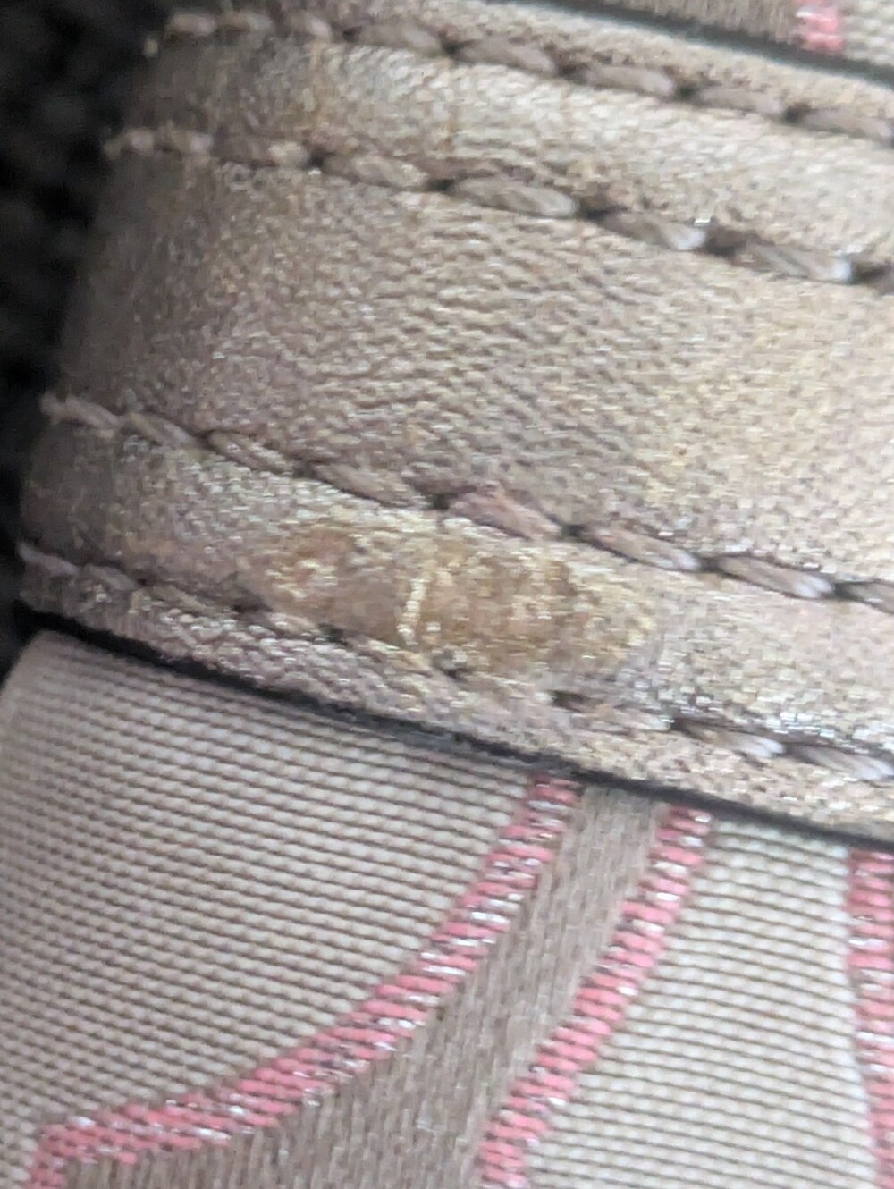 Coach Signature Canvas Shoulder /Crossbody Bag. - Picture 12 of 16